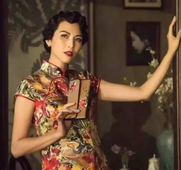 beat365官网中文_周融儿成功晋级《金牌歌手》全国16强(图1)